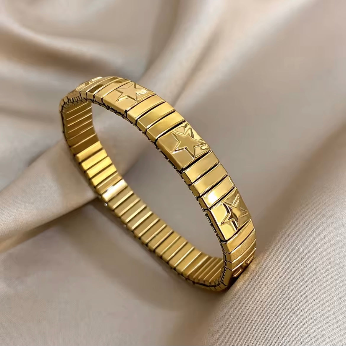 STAR BANGLES