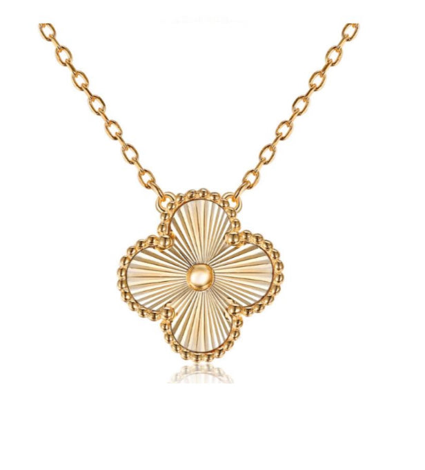 LUXE CLOVER NECKLACE