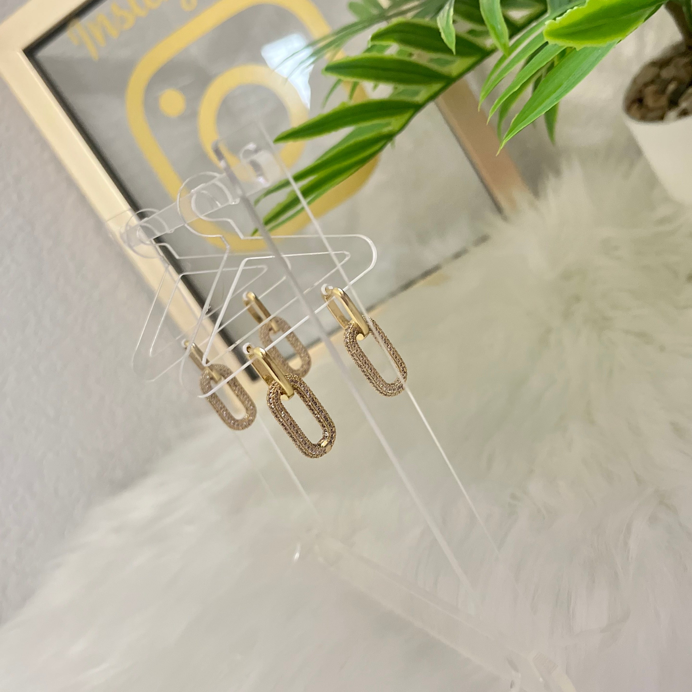 GOLD DANGLE EARRINGS