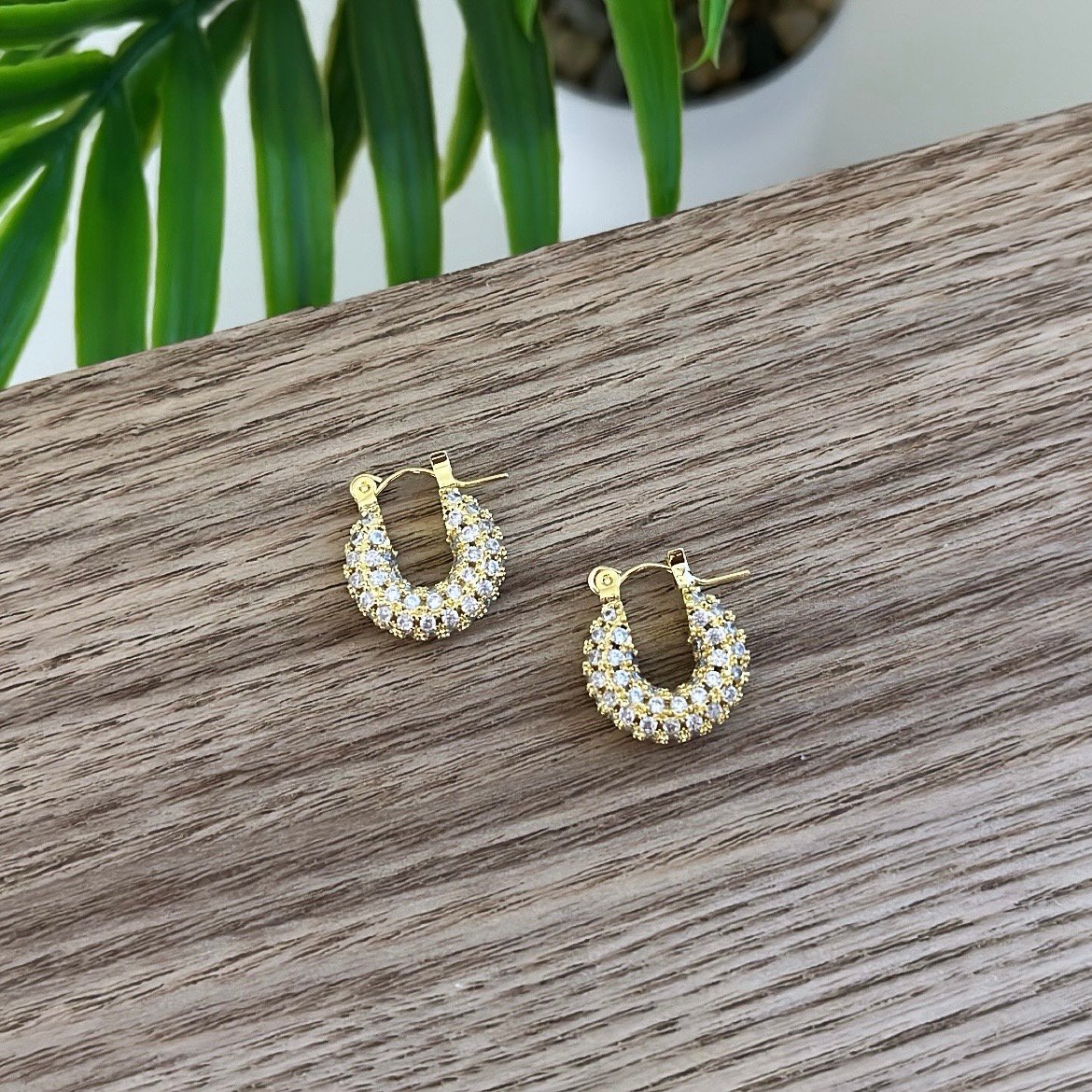 MIA EARRINGS